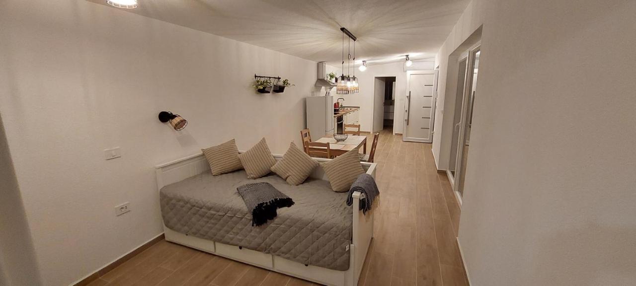 Stara Malija Apartment Izola Exterior foto